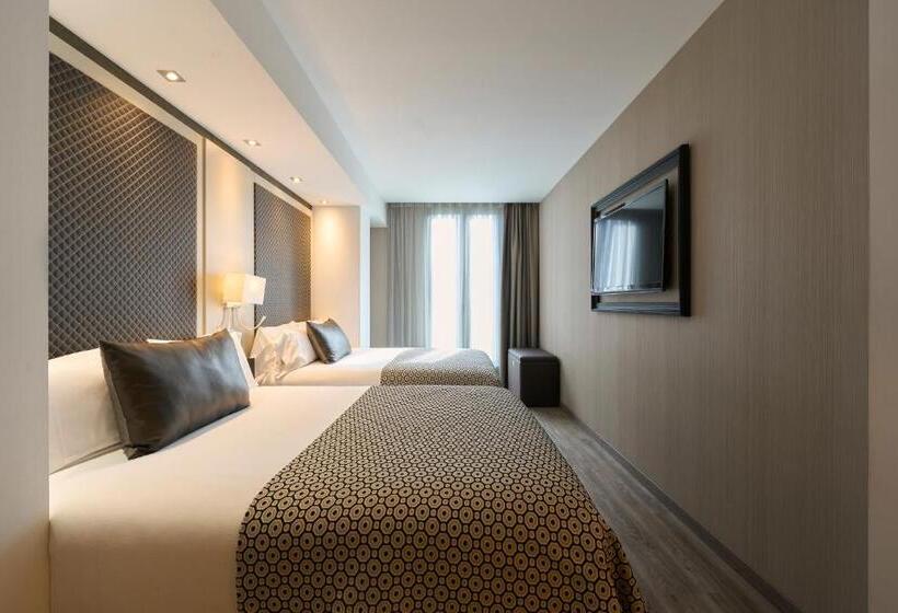 Номер Superior, Catalonia Square 4* Sup