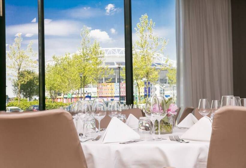 带观景的标准间, Holiday Inn Amsterdam   Arena Towers, An Ihg