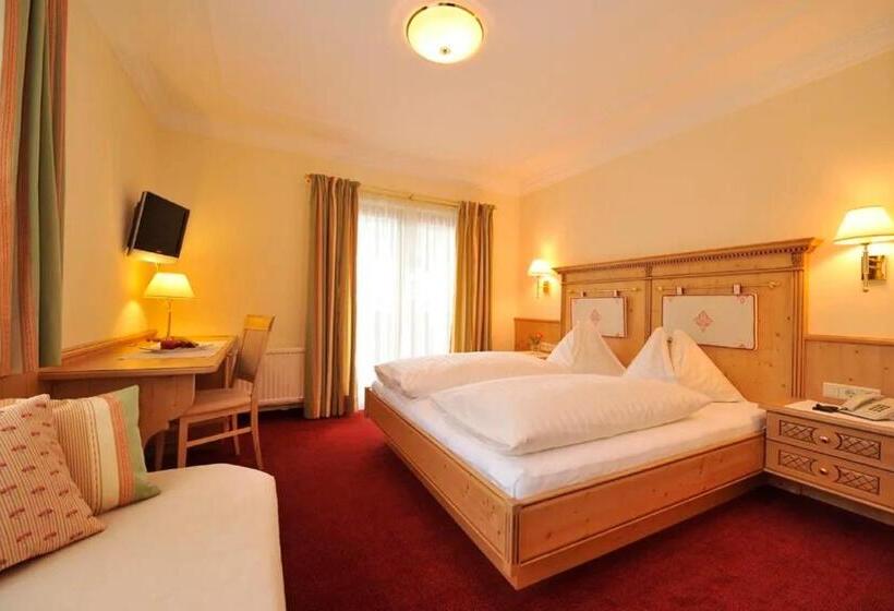 Standart Oda, Alpines Gourmet Hotel Montanara