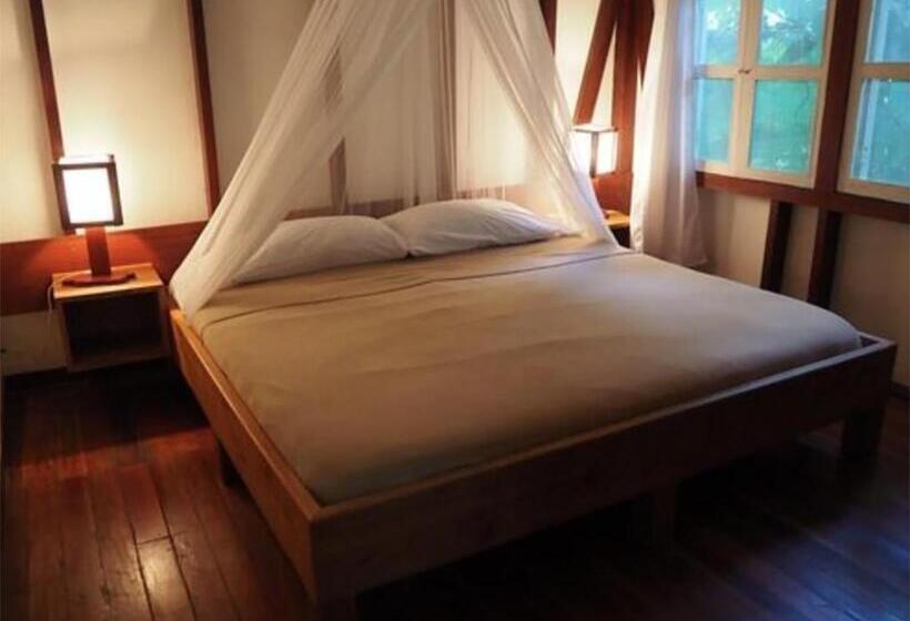 غرفة عائلية, Namuwoki Lodge
