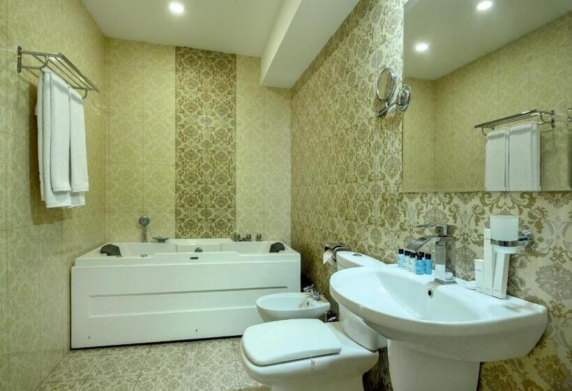 سوییت اجرایی, Royal Plaza By Stellar Hotels, Yerevan