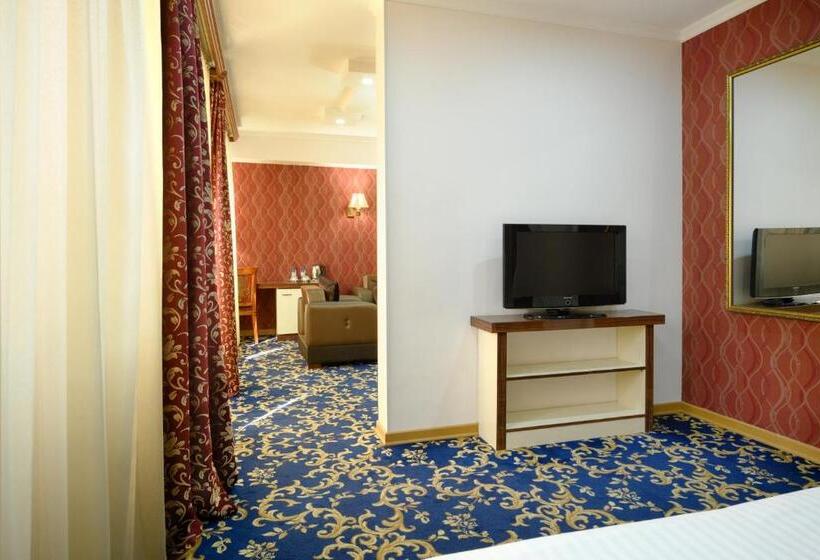 سوییت اجرایی, Royal Plaza By Stellar Hotels, Yerevan