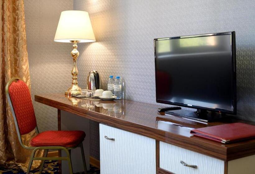 اتاق لوکس, Royal Plaza By Stellar Hotels, Yerevan