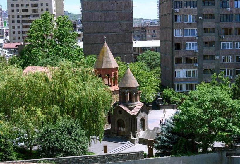 اتاق لوکس, Royal Plaza By Stellar Hotels, Yerevan