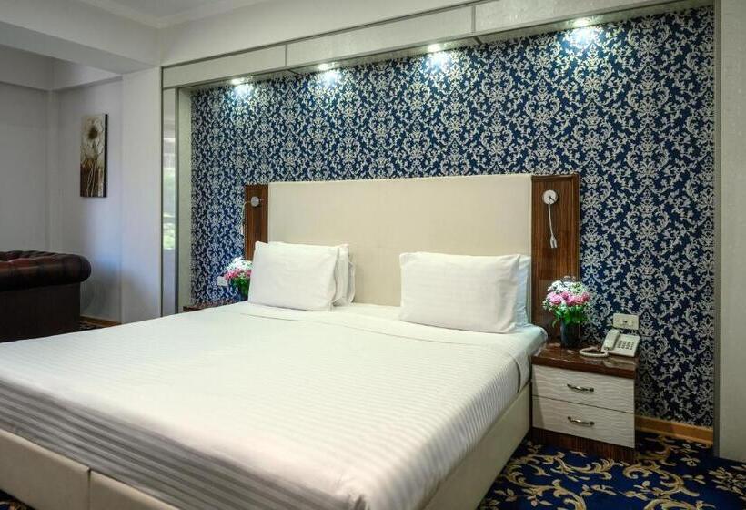 اتاق سوپریور, Royal Plaza By Stellar Hotels, Yerevan