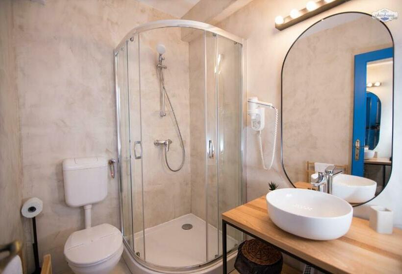 اتاق استاندارد, Cherhana Resort