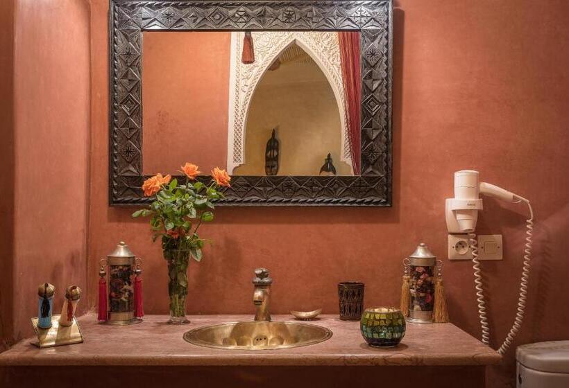 سوییت, Riad Dar Attika