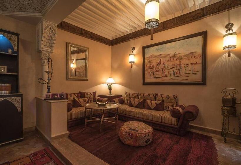 اتاق سوپریور, Riad Dar Attika
