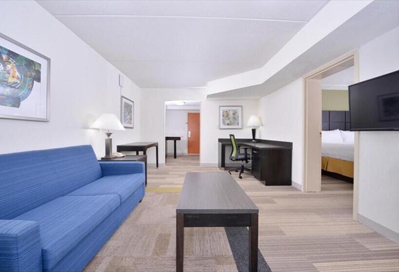 Президентский Люкс, Holiday Inn Express Hotel & Suites Mooresville   Lake Norman, An Ihg