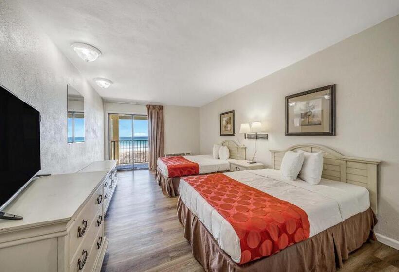２ダブルベッドのスタンダードルーム, Ramada By Wyndham Panama City Beach / Beachfront