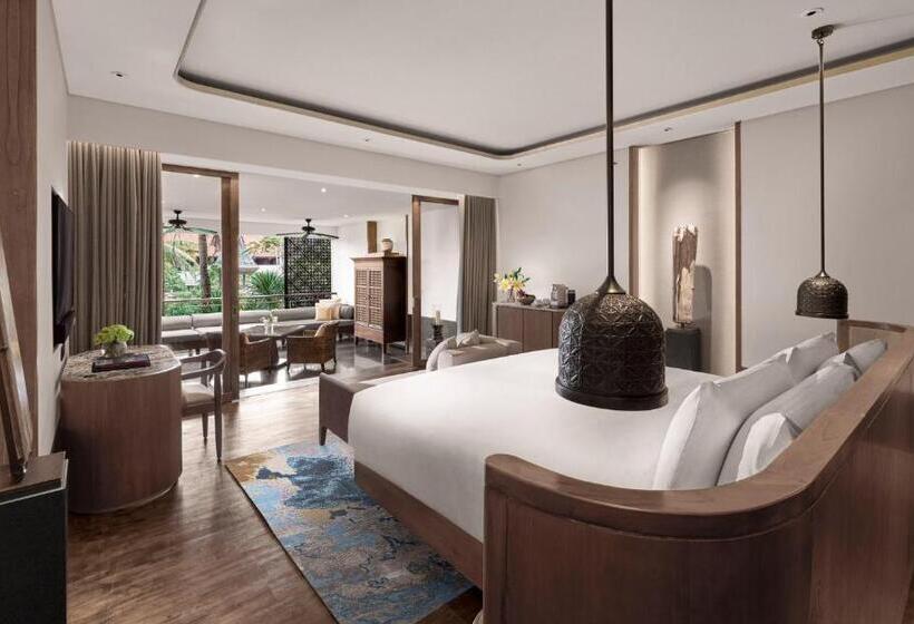 Полулюкс, Intercontinental Bali Sanur Resort, An Ihg