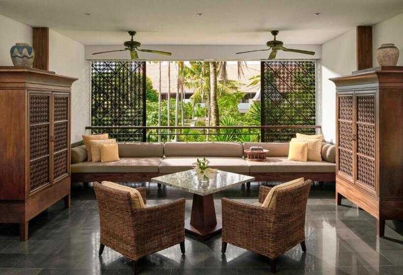 Полулюкс Вид на Сад, Intercontinental Bali Sanur Resort, An Ihg