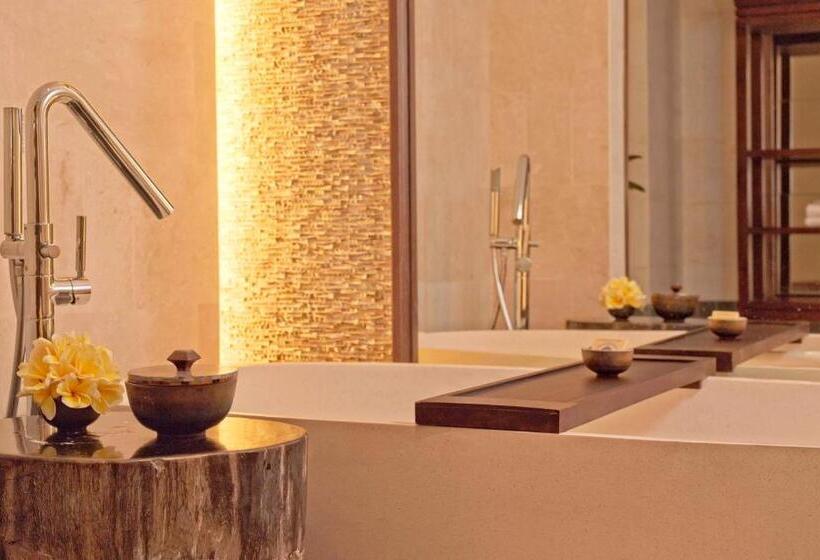 Люкс Вид на Море, Intercontinental Bali Sanur Resort, An Ihg