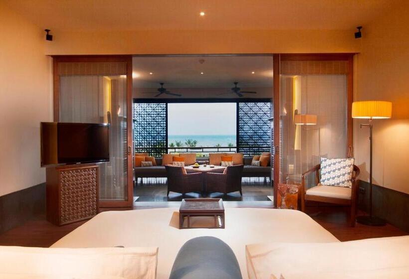 Люкс Вид на Сад, Intercontinental Bali Sanur Resort, An Ihg