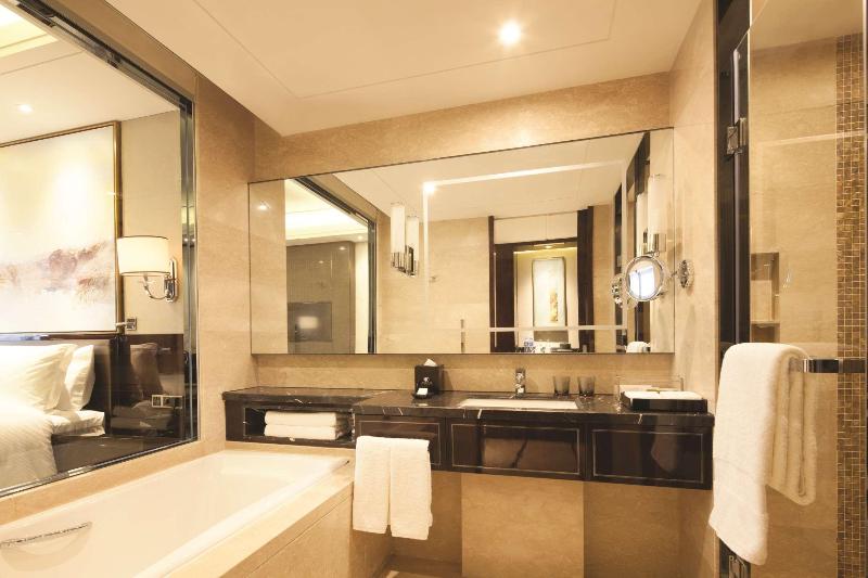 Номер Deluxe, Doubletree By Hilton Hotel Anhui   Suzhou
