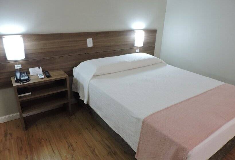 Номер Стандарт, Açores Premium  5 Minutos Do Moinhos De Vento
