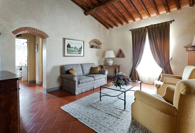 Полулюкс, Castello Di Spaltenna Exclusive Resort & Spa