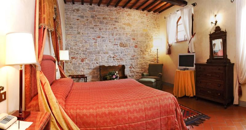 Полулюкс, Castello Di Spaltenna Exclusive Resort & Spa