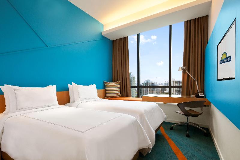 Standard Room, Days  By Wyndham Singapore At Zhongshan Park