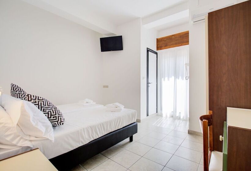Номер Стандарт, Grazia Riccione