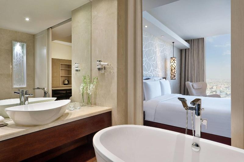 Номер Executive Кровать Кинг, Jw Marriott Hotel Riyadh