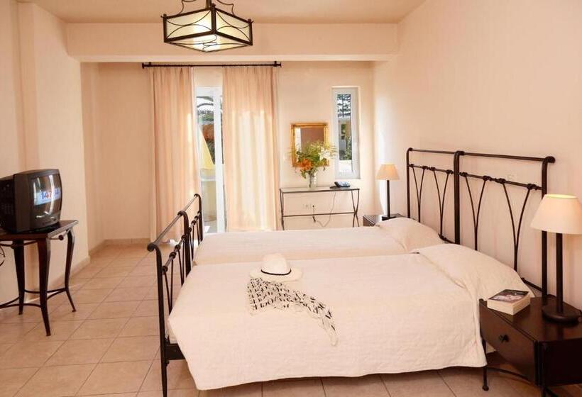수피리어 스튜디오, Lambrinos Suites