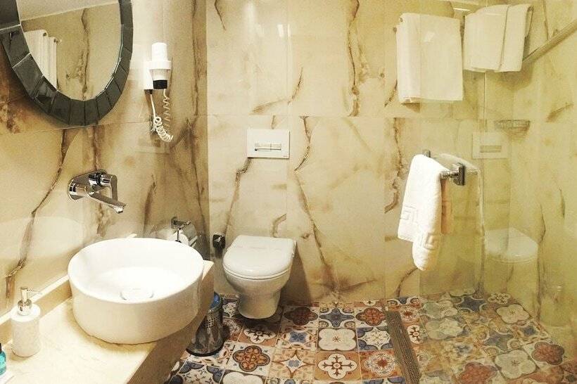 Номер Стандарт Трехместный, Assos Kervansaray Hotel   Special Class