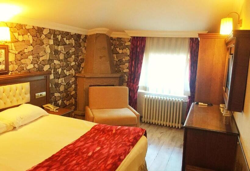 Номер Стандарт Трехместный, Assos Kervansaray Hotel   Special Class