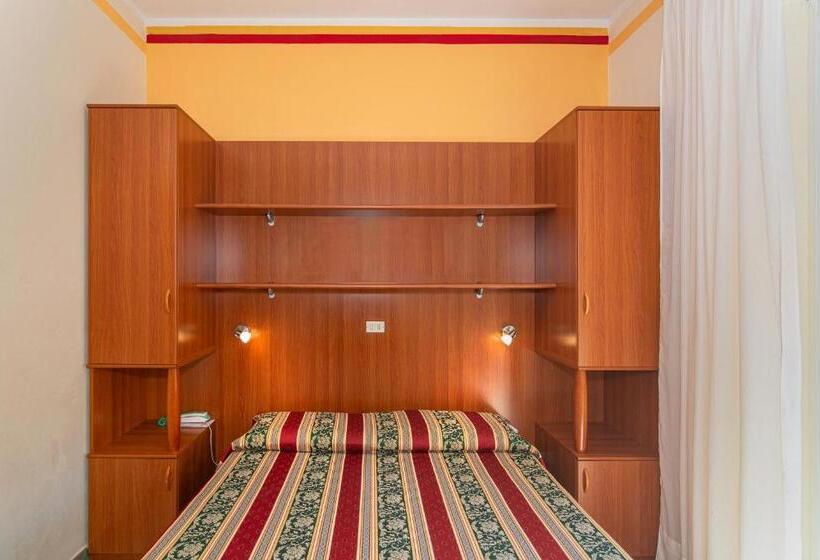 Quarto Familiar, Dolly
