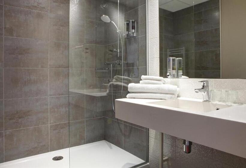 Стандартный Номер Кровать Кинг, Ibis Styles Montargis Arboria