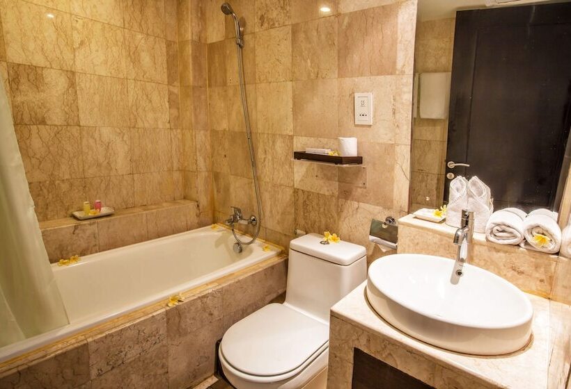 اتاق لوکس, Royal Regantris Kuta