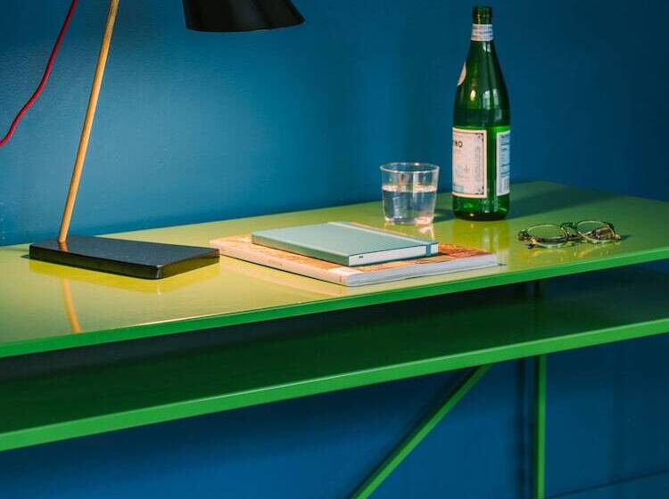 اتاق لوکس, The William Powered By Sonder