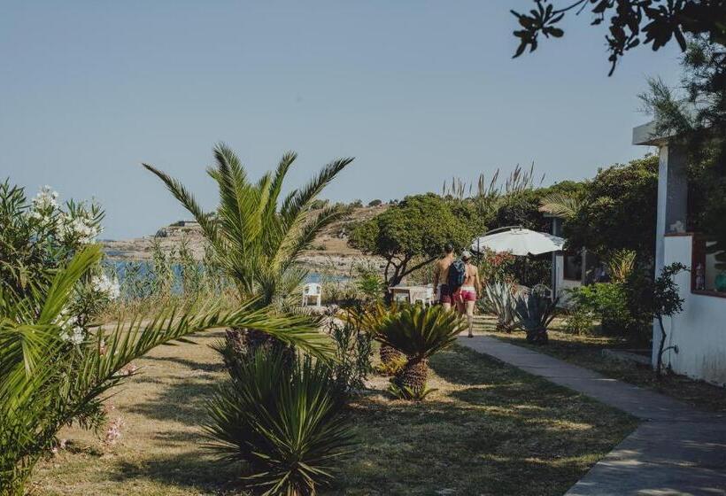 استودیوی استاندارد با چشم‌انداز دریا, Acquasanta Europaclub