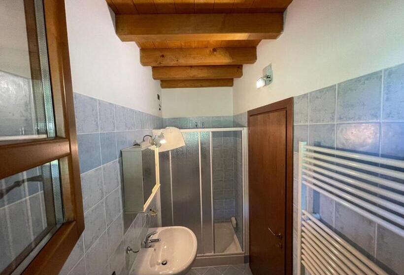 ファミリールーム, La Fiocchina   Magic Place   Apartments & Studios In Garda Lake   Countryside Farmhouse, Inside The