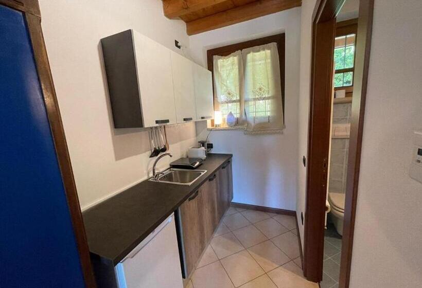 Семейный Номер, La Fiocchina   Magic Place   Apartments & Studios In Garda Lake   Countryside Farmhouse, Inside The