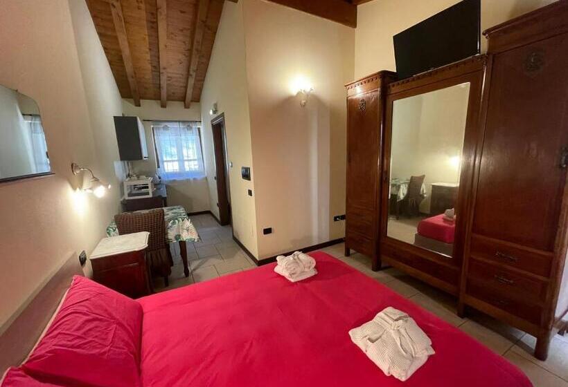 Standard studio with lake view, La Fiocchina   Magic Place   Apartments & Studios In Garda Lake   Countryside Farmhouse, Inside The