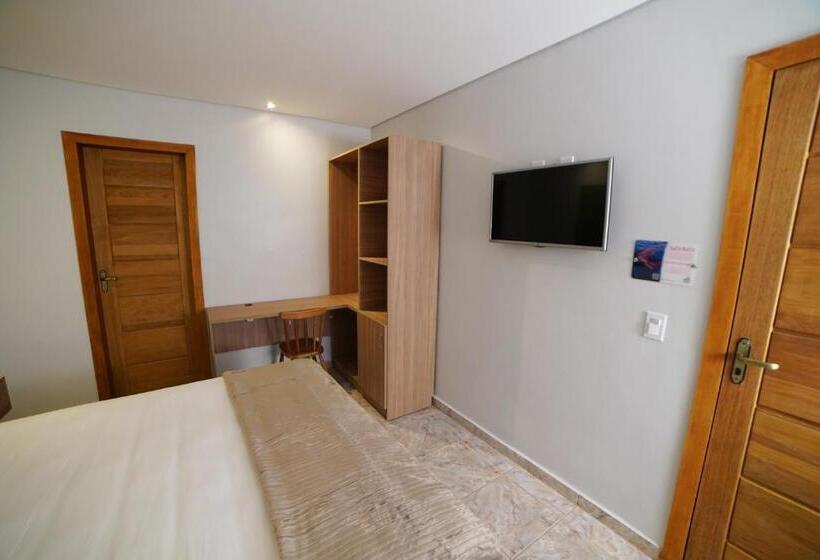 Suíte Deluxe, Pousada Nossas Raízes