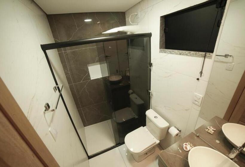 Suíte Deluxe, Pousada Nossas Raízes