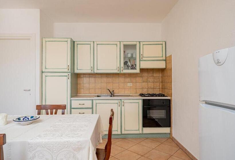 Апартаменты 2 Спальни, Apartments In Residence With Swimming Pool In Cala Girgolu