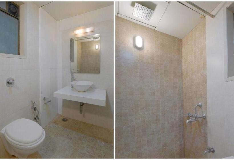 Номер Deluxe с Балконом, Fabhotel Prime Devanshi Inn   Panvel