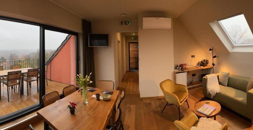 家庭间, Hallerbos B&b In Bluebell Forest