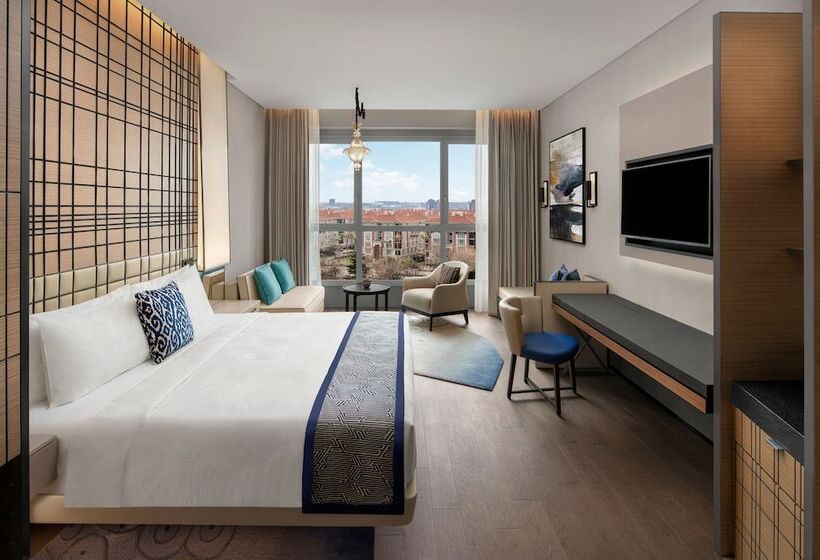 Номер Deluxe Вид на Море с Балконом, Jw Marriott Hotel Istanbul Marmara Sea
