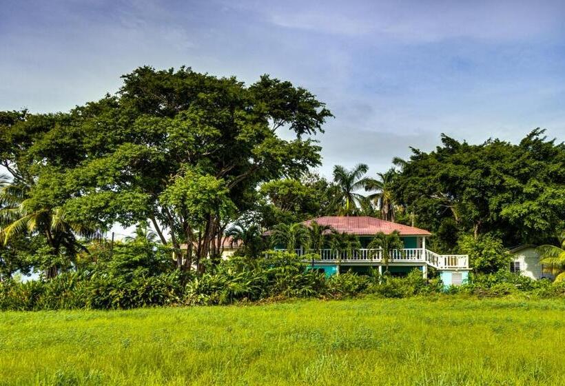 Президентский Люкс, The Sea Glass Inn