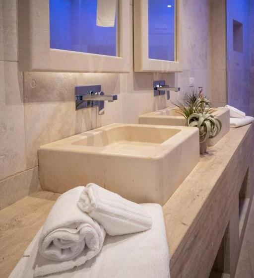 Quarto Triplo Superior, Barone Di Mare