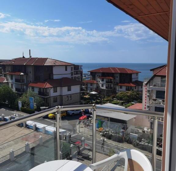 Трехместный Номер Комфорт, Santorini Sveti Vlas