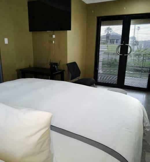 带阳台的豪华间, Fountain Beach House Ikhaya