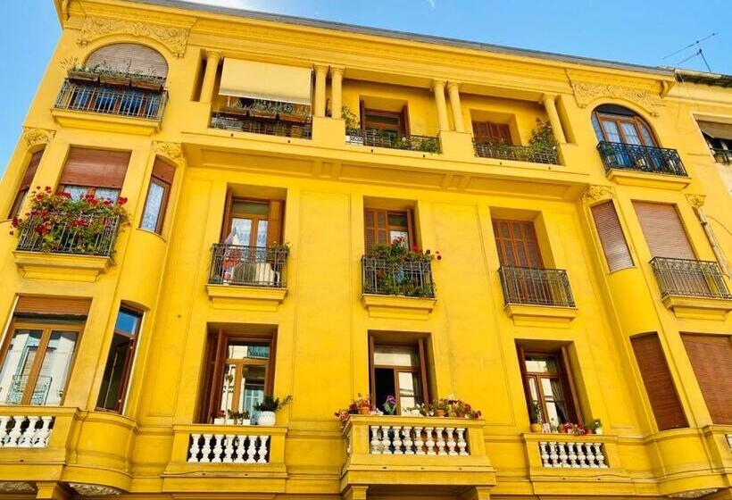 اتاق استاندارد با سرویس بهداشتی مشترک, Chambres Dans Guest House Centre Ville