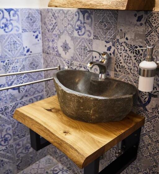 اتاق استاندارد سه نفره, Complex Butoaiele Transilvaniei   Cazare & Spa   Natura   Relaxare