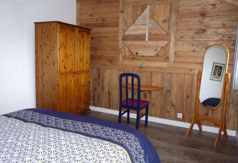 Номер Стандарт, Maison Terre Et Mer