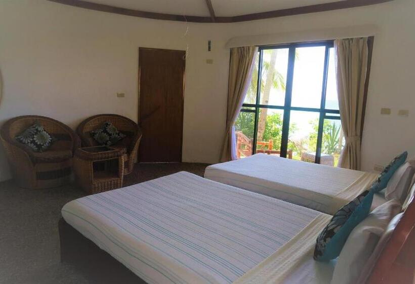 سوییت سوپریور, Villa Marmarine Beach Resort & Restaurant